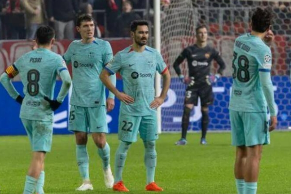 哈維執教巴薩面臨巨大壓力:對陣瓦倫西亞或成解聘導火索